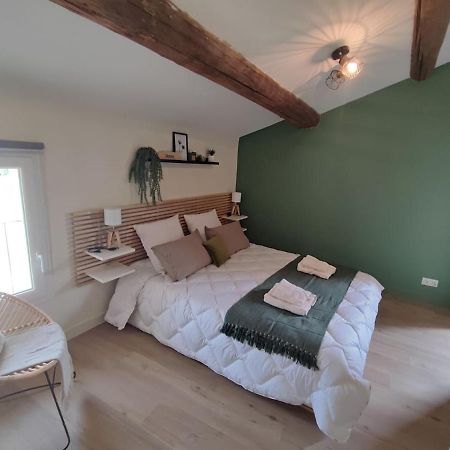 Villeneuve-lès-Avignon Appartement Au Calme Proche Centre מראה חיצוני תמונה