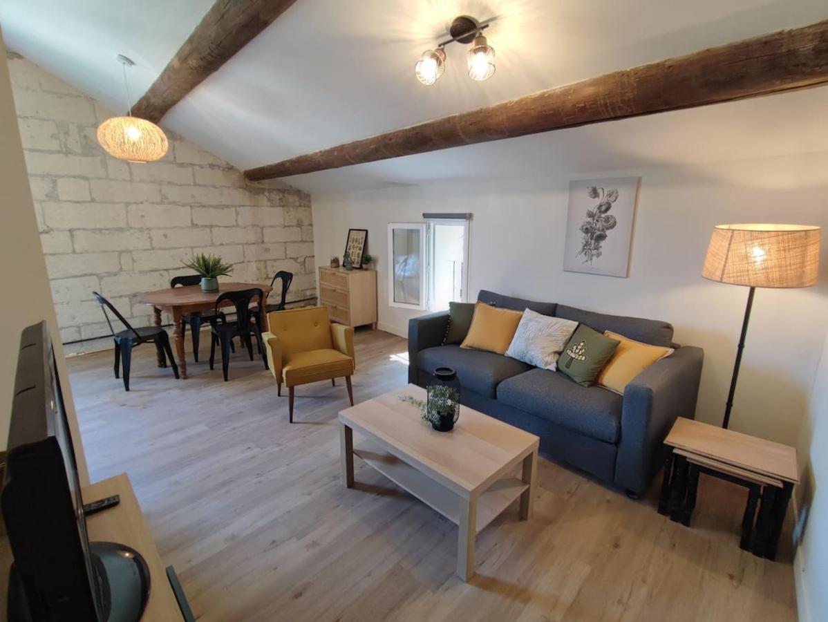 Villeneuve-lès-Avignon Appartement Au Calme Proche Centre מראה חיצוני תמונה