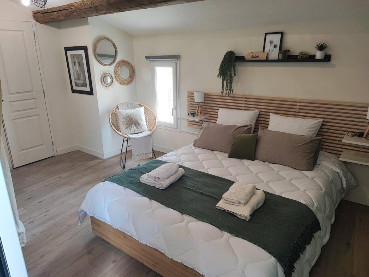 Villeneuve-lès-Avignon Appartement Au Calme Proche Centre מראה חיצוני תמונה